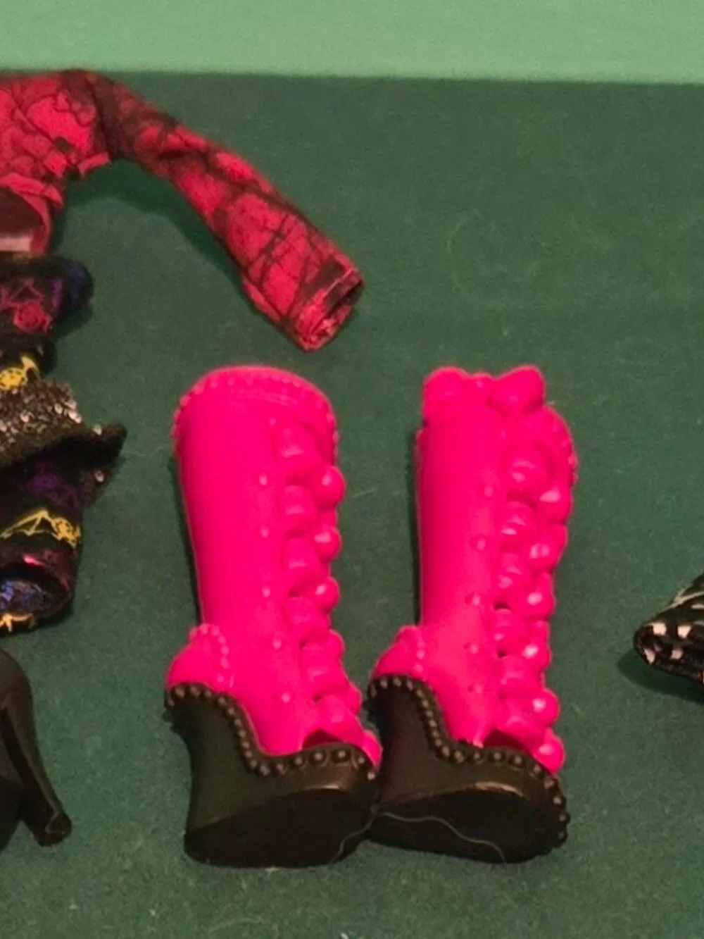 monster high add unique